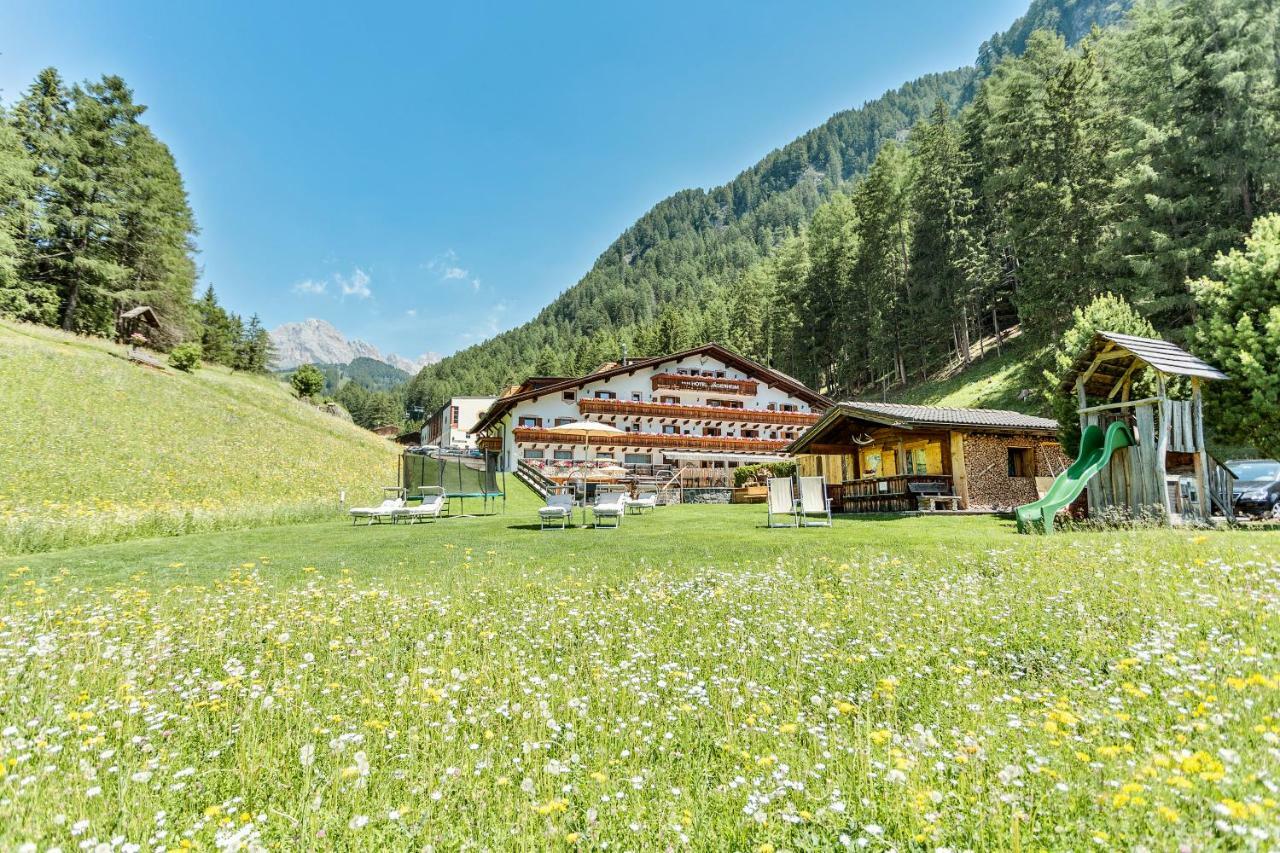 Hotel Jaegerheim 3S Selva di Val Gardena Exterior foto
